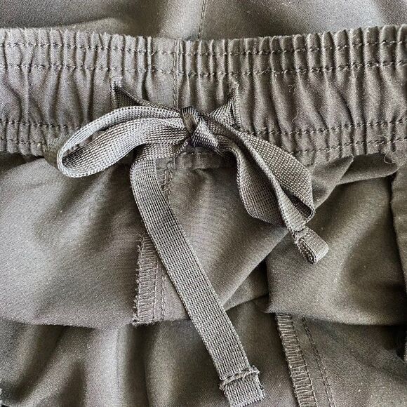 Reebok Workout Shorts Speedwick Elastic Waistband SZ L - Picture 9 of 12